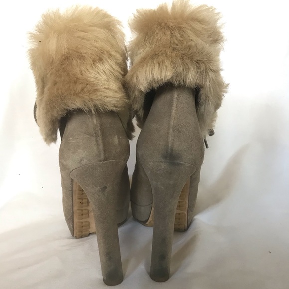 Authentic Gucci Fox fur boots - Picture 4 of 5
